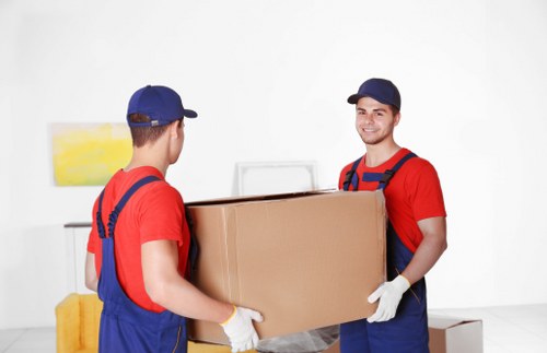 Local man with van service in Chelsea for residential and commercial moves