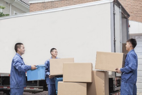 Furniture and box transport for a Chelsea man and van booking