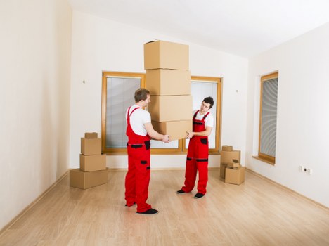 Unpacking boxes and setting up a Chelsea residential property